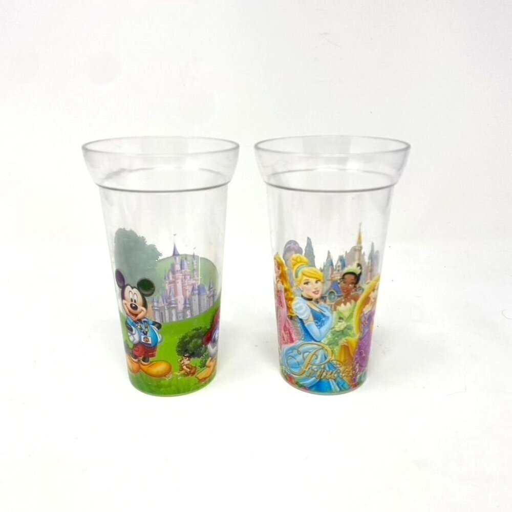 Disneyland Parks 2 Plastic Juice Cups Mickey Mouse And Princesses Preowned. B25